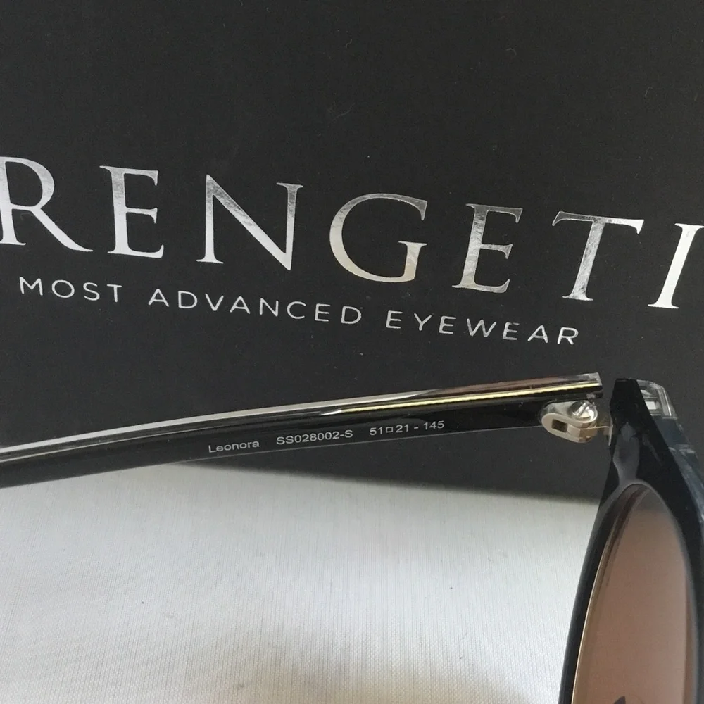Serengeti Leonora Women Polarized Photochromic.